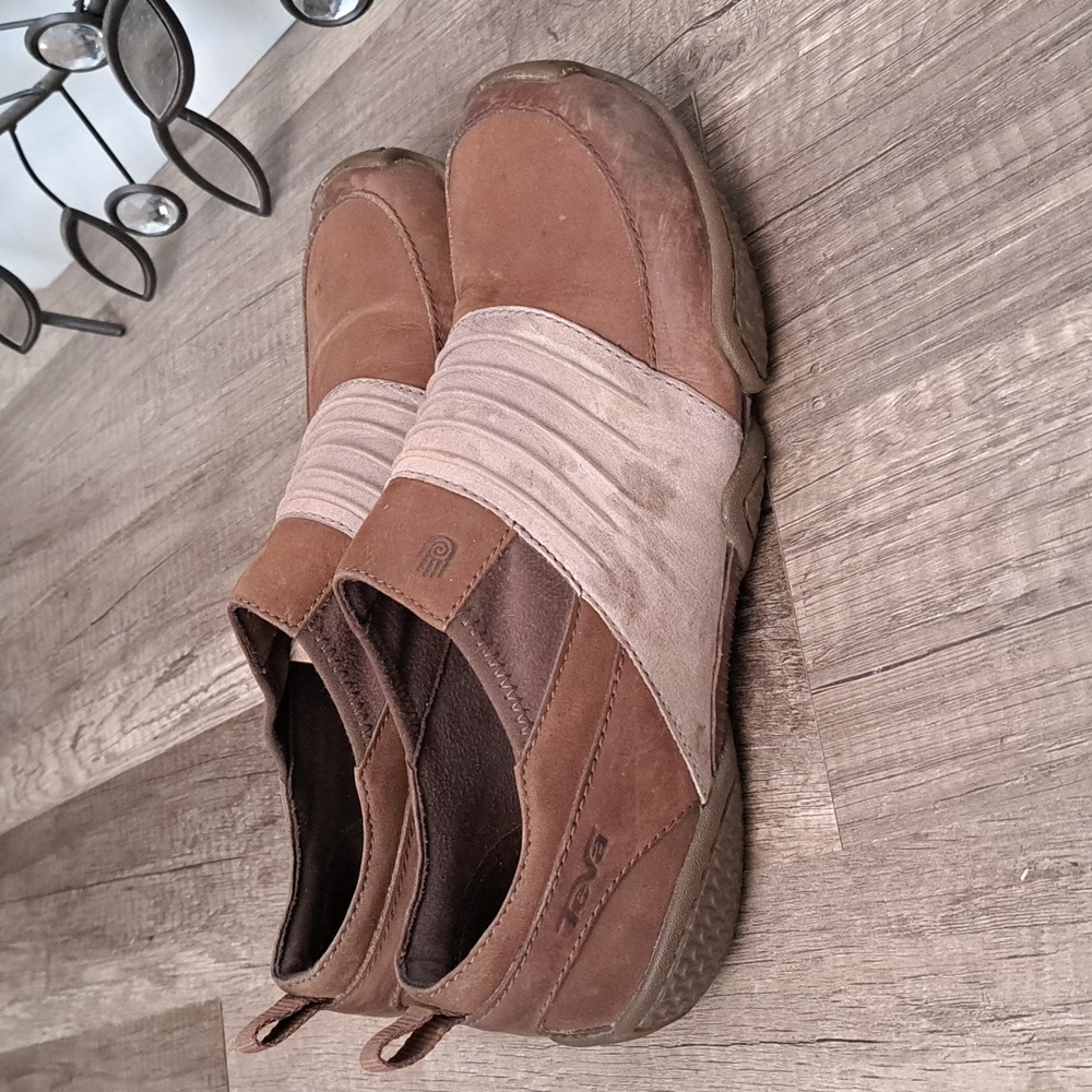 Tevas - Picture 3 of 11